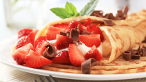Crepe with maple syrup
