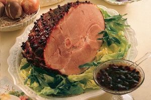 Maple Glazed Ham With Raisin Sauce Maple Glazed Ham With Raisin Sauce