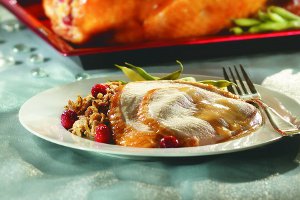 Turkey_Stuffed_with_Cranberries_and_Maple_Syrup_2.jpg Turkey_Stuffed_with_Cranberries_and_Maple_Syrup_2.jpg
