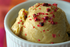 Maple Coconut Ice Cream with Pink Peppercorns Maple Coconut Ice Cream with Pink Peppercorns